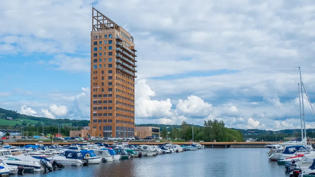 Mjøstårnet в Brumunddal, Норвегия