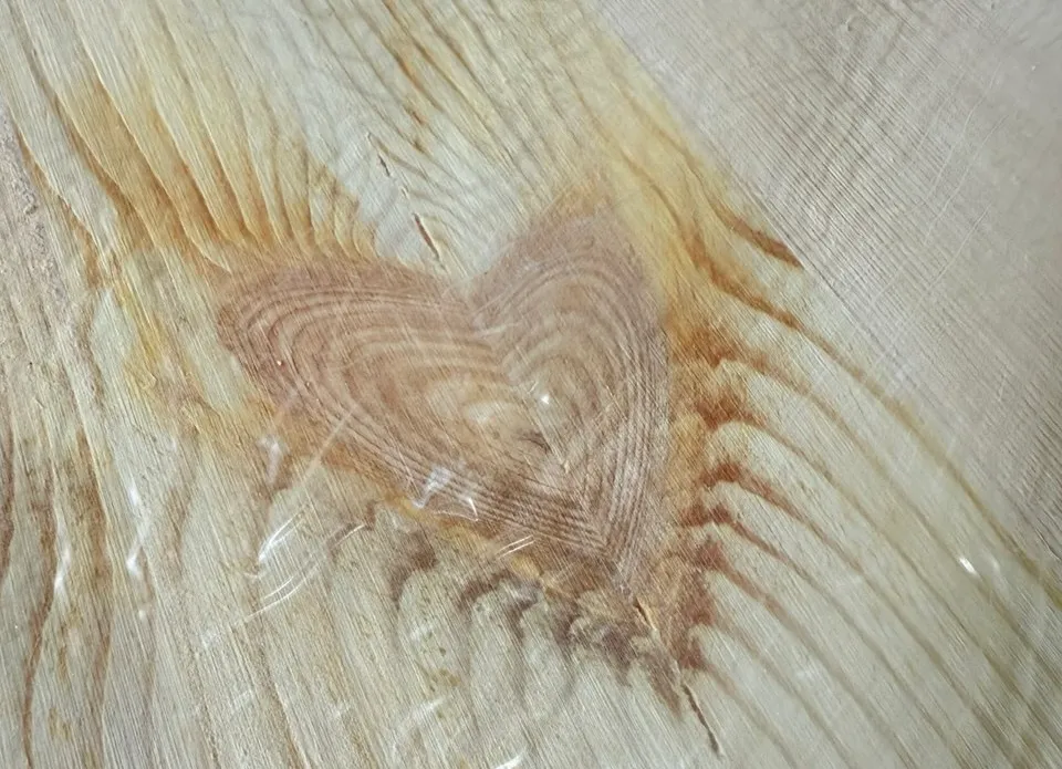Palisandar-Wood-Heart-Sustainable